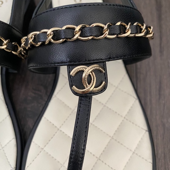2023 CHANEL CC LOGO BLACK THONG LEATHER FLAT SHOES SANDALS 37 - Picture 9 of 16